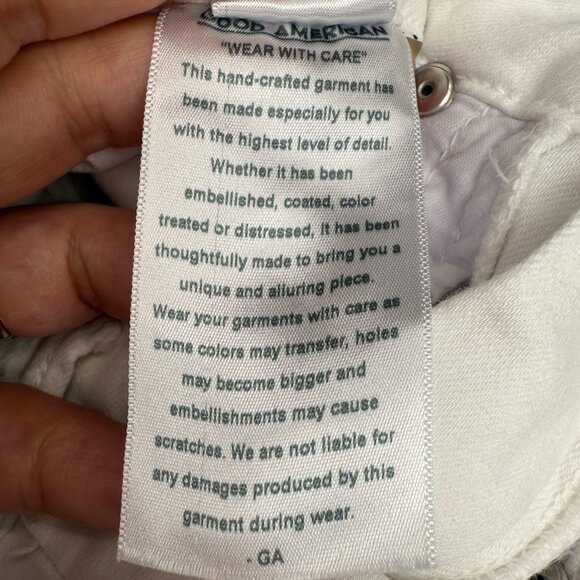 Women's GOOD AMERICAN Good Legs Cropped Straight Leg Jeans GAGLC403 | Size 2/26 - Picture 14 of 15